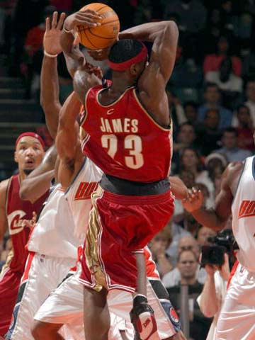 场产生深远 场产生深远