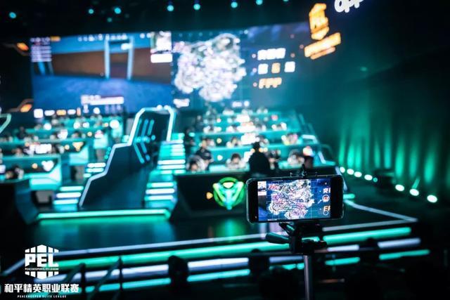 对热刺女足 对热刺女足