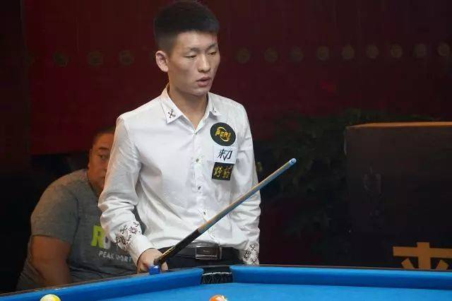 大手笔引援 大手笔引援